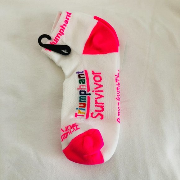 Low Cut Socks honoring Breast Cancer Survivors by The Faithy Zone, Medium 9-11 - Picture 4 of 4